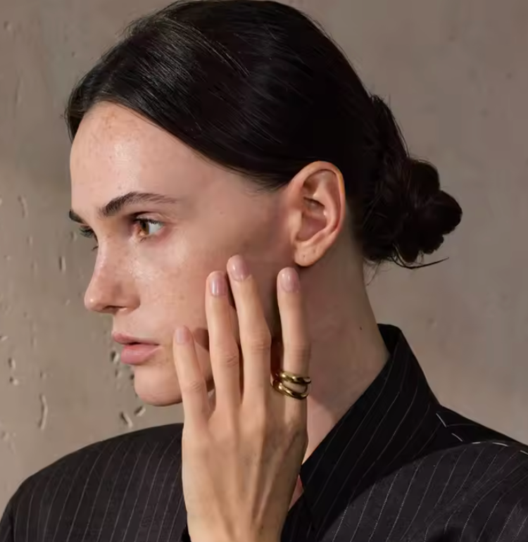 Double Layer Geometric Ring