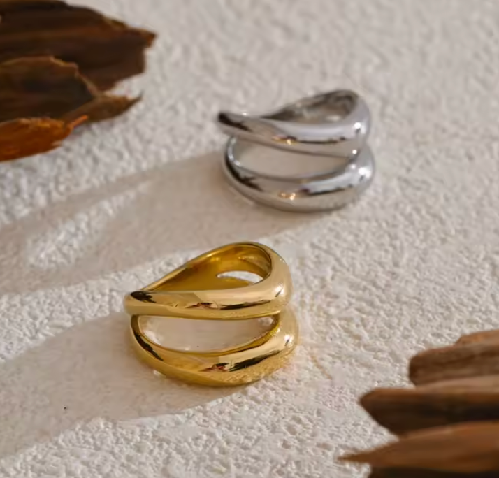 Double Layer Geometric Ring