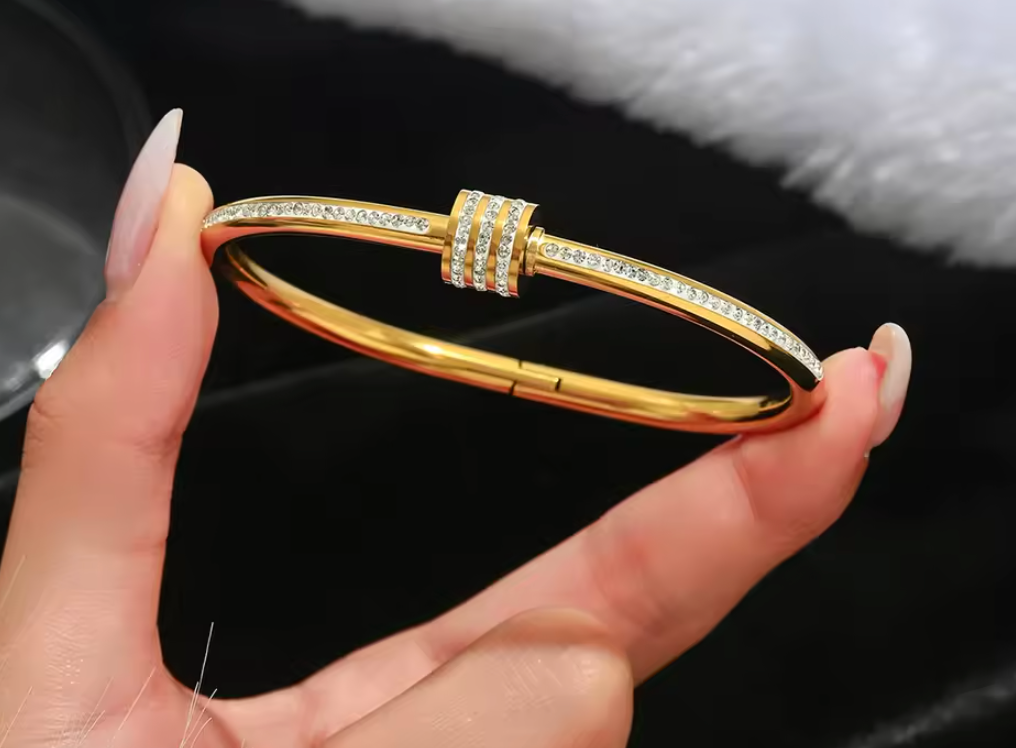 5 trendy Steel Gold Bracelet